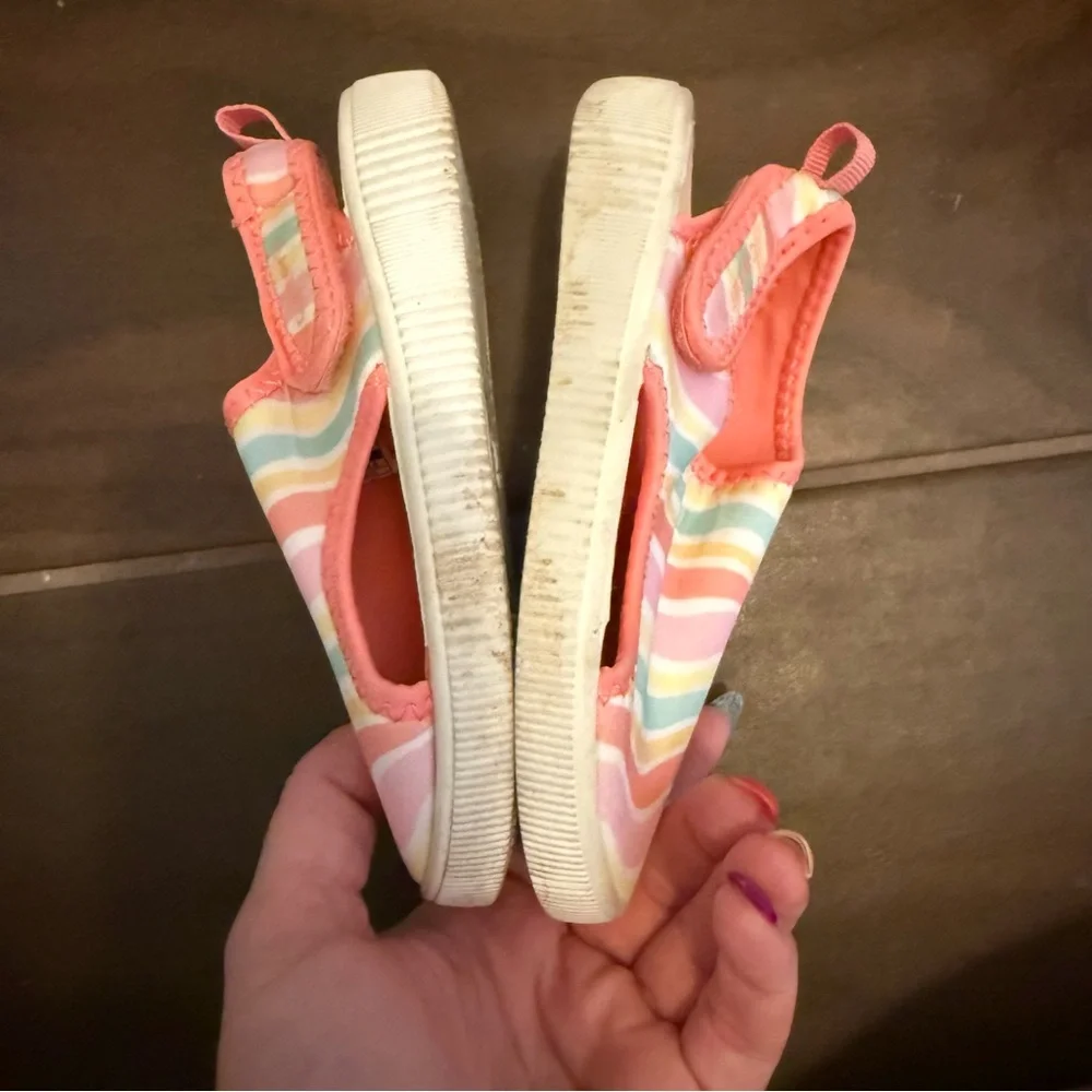 Carter's Kids Pink Orange Multicolor Stripe Wave Velcro Water Shoes Girl’s 8